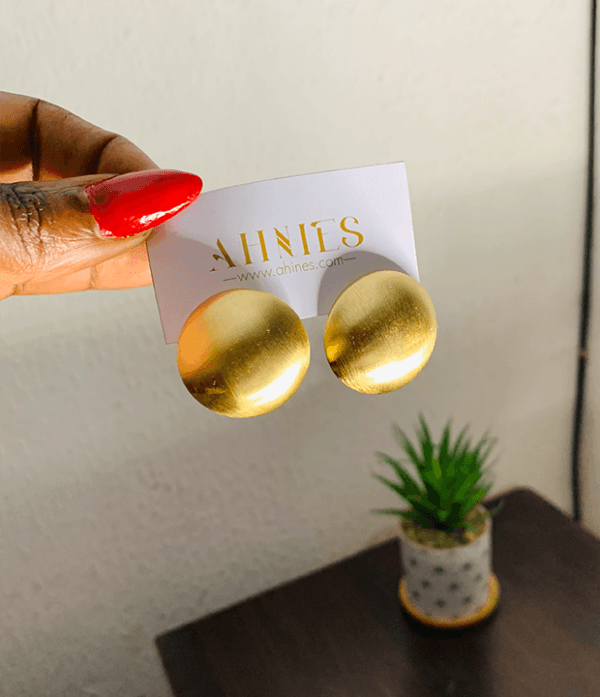 Flat Lightweight Gold earrings