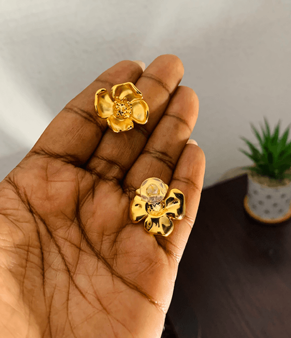 Flowery Gold Earrings
