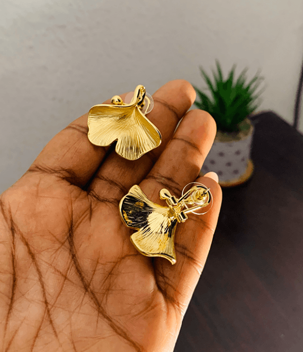 Open Flowery Gold Earrings