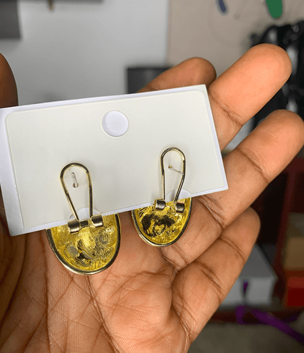 Gold oval earrings