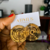 Lightweight gold earring