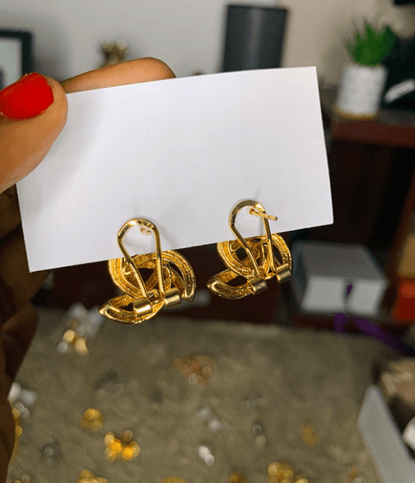 Star gold earring